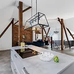 Modernes Loft Mitten Im Gruenen נויקירכן-פלון