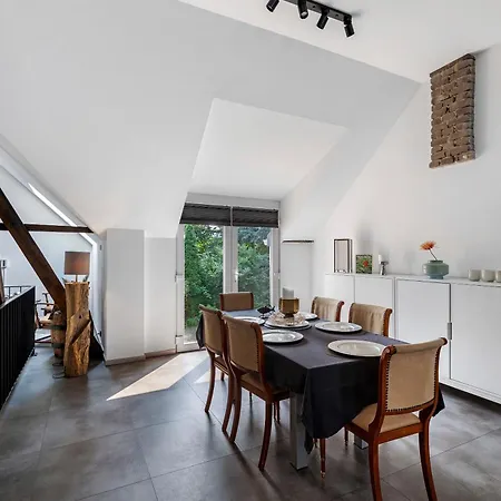Modernes Loft Mitten Im Gruenen