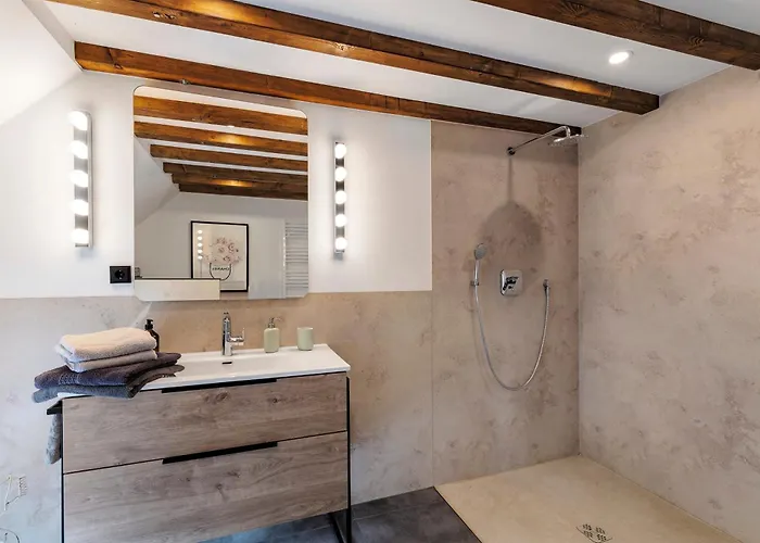 Modernes Loft Mitten Im Gruenen * 노이키르헨-플루인